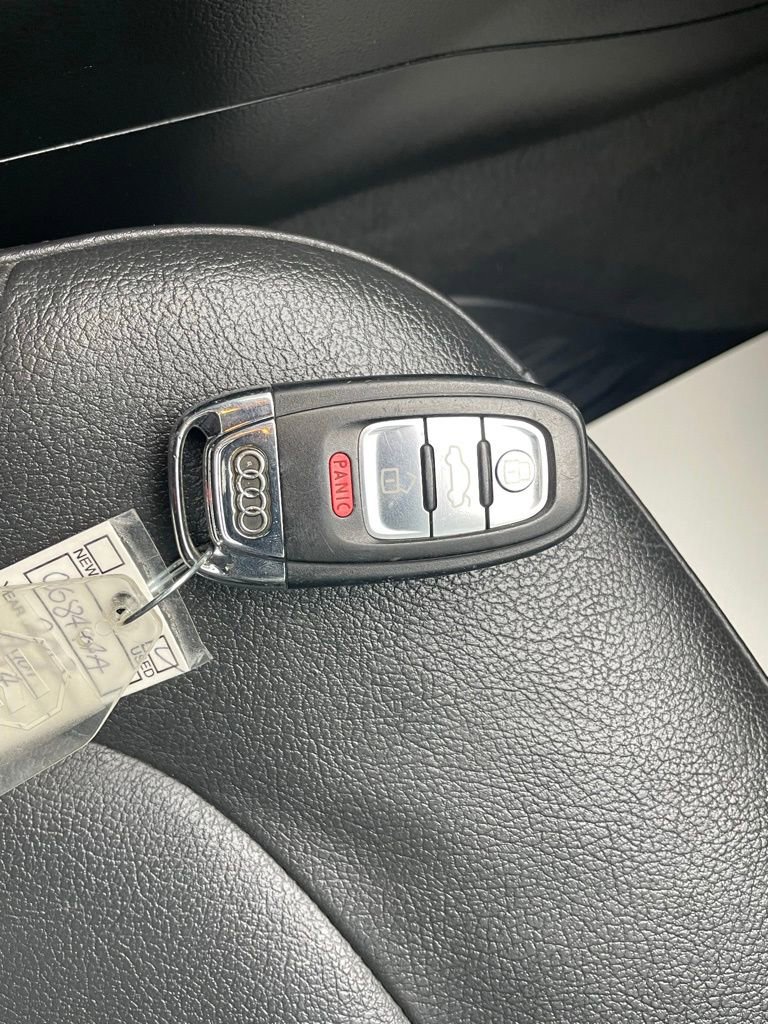 Used 2013 Audi A4 2.0T Premium AWD/4WD image 28