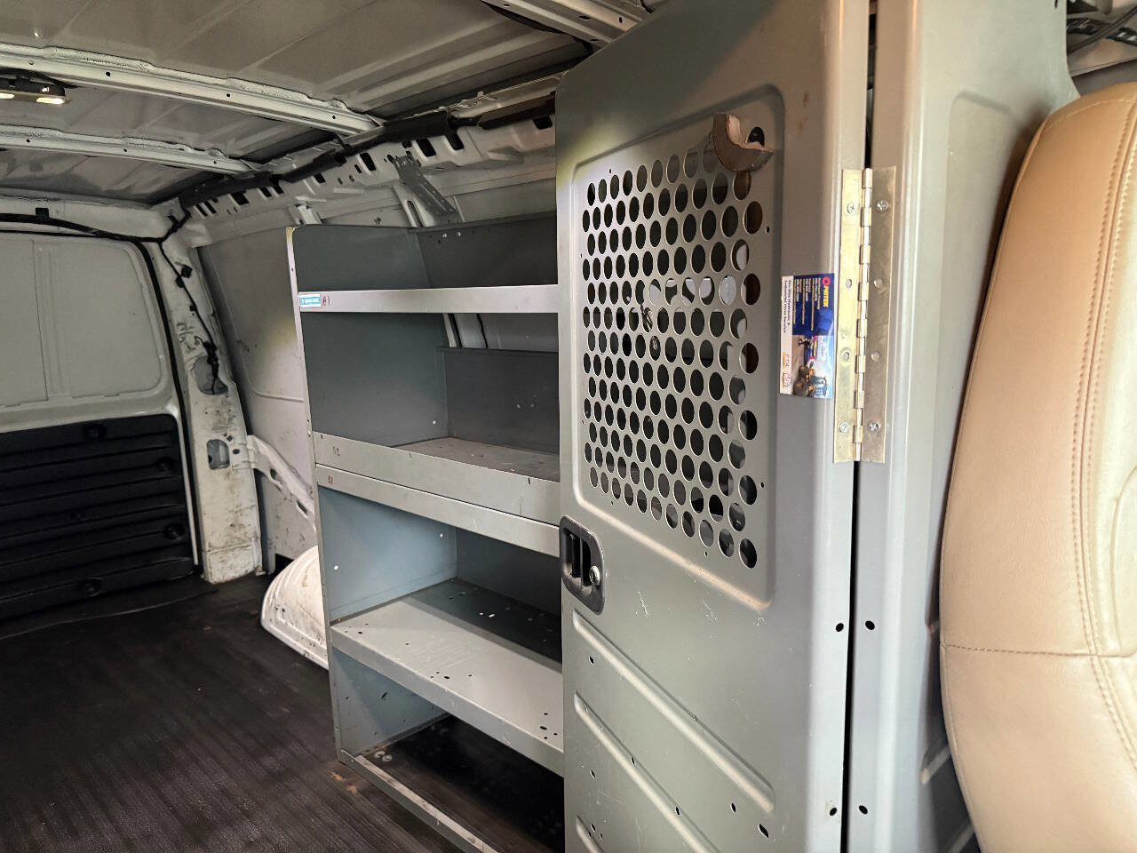 Used 2017 Chevrolet Express 2500 image 37