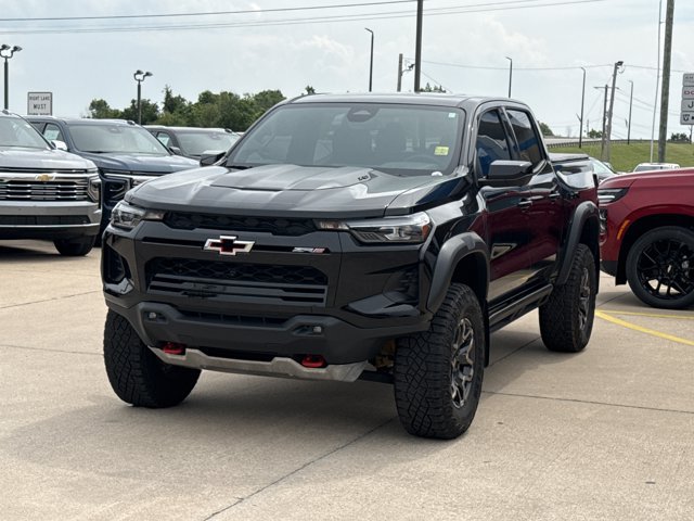 Used 2023 Chevrolet Colorado ZR2 w/ ZR2 Convenience Package III AWD/4WD image 12