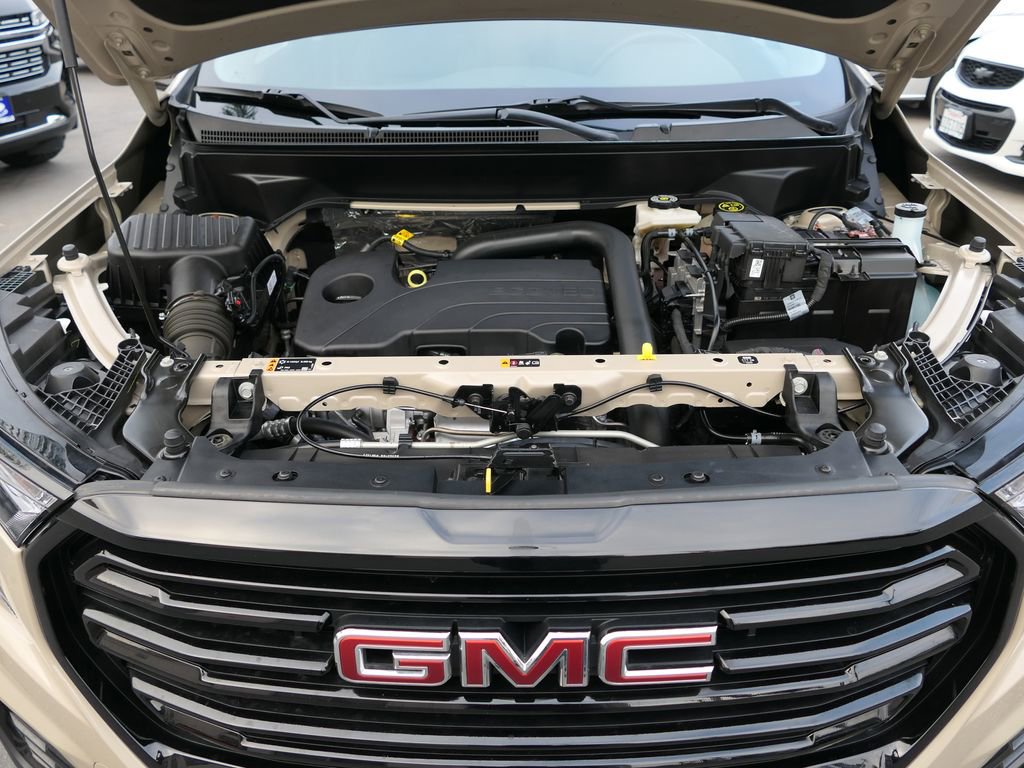 Used 2023 GMC Terrain SLT w/ Elevation Edition image 32