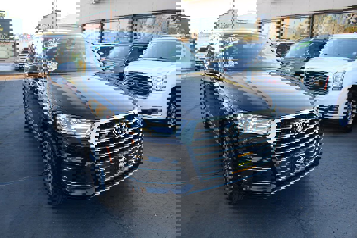 Used 2017 Audi Q7 3.0T Premium Plus image 8