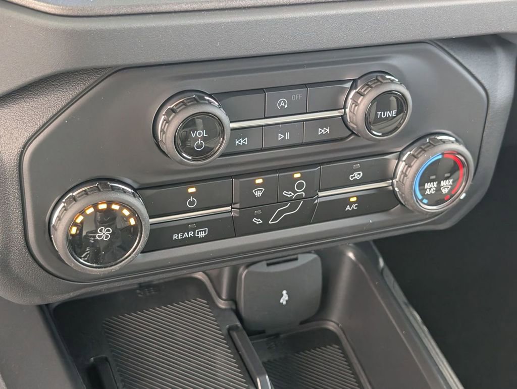 New 2026 Ford Bronco Big Bend AWD/4WD image 36