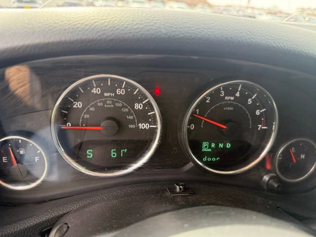 Used 2018 Jeep Wrangler Unlimited Sahara image 15