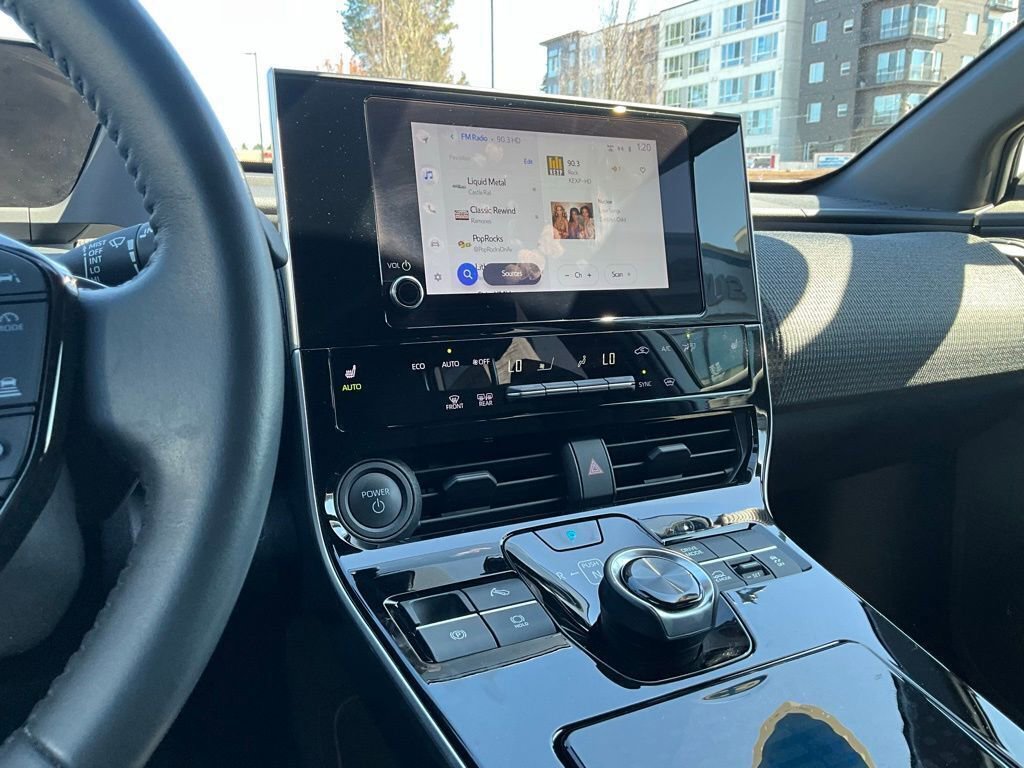 Certified 2023 Subaru Solterra AWD image 16