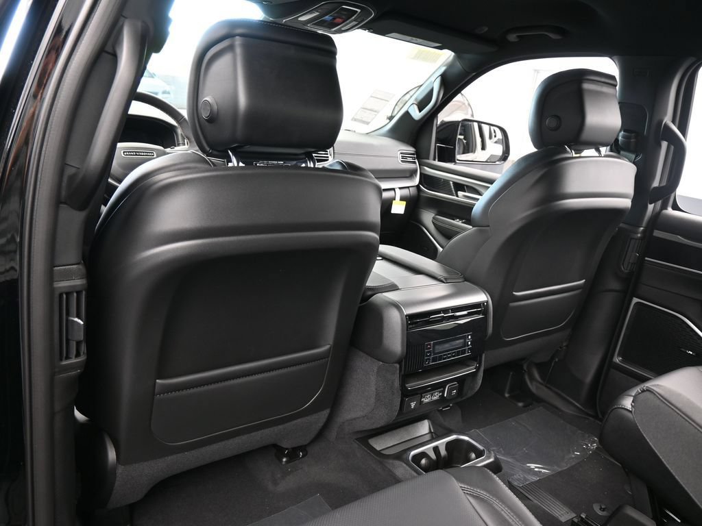 New 2026 Jeep Grand Wagoneer L Limited AWD/4WD image 31