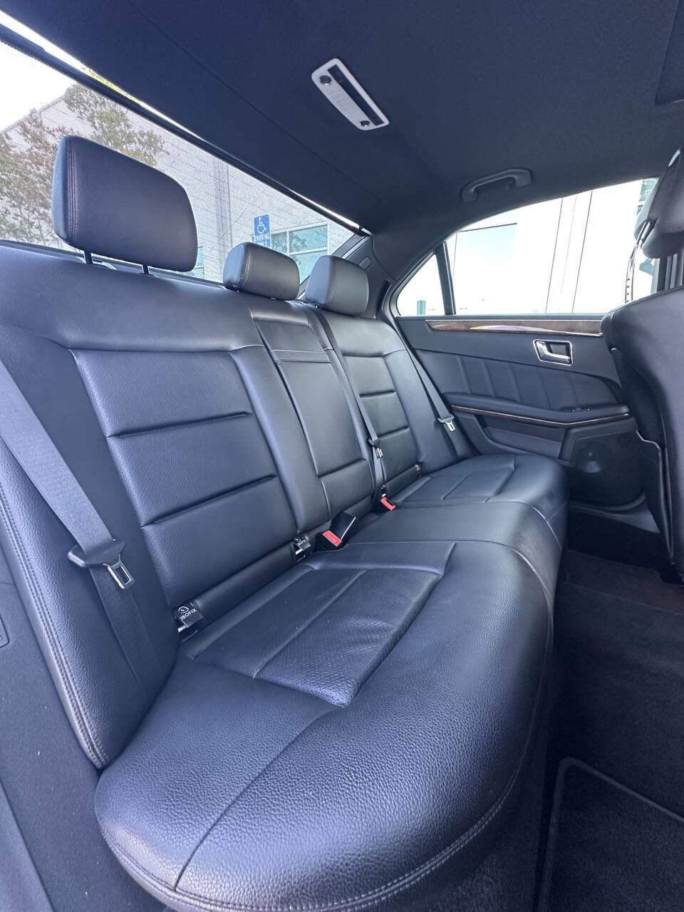 Used 2010 Mercedes-Benz E 350 Sedan w/ Premium 1 Pkg image 19
