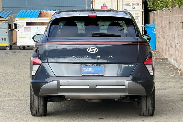 Certified 2025 Hyundai Kona Limited AWD/4WD image 7