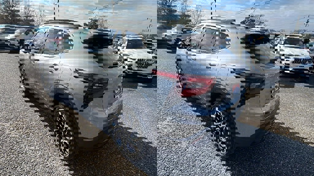 New 2026 Chevrolet Trax RS w/ Sunroof Package image 7