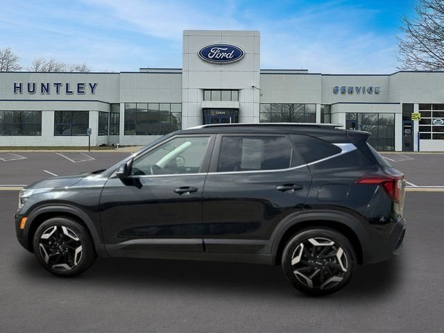 Used 2025 Kia Seltos SX w/ SX Sunroof Package AWD/4WD image 7