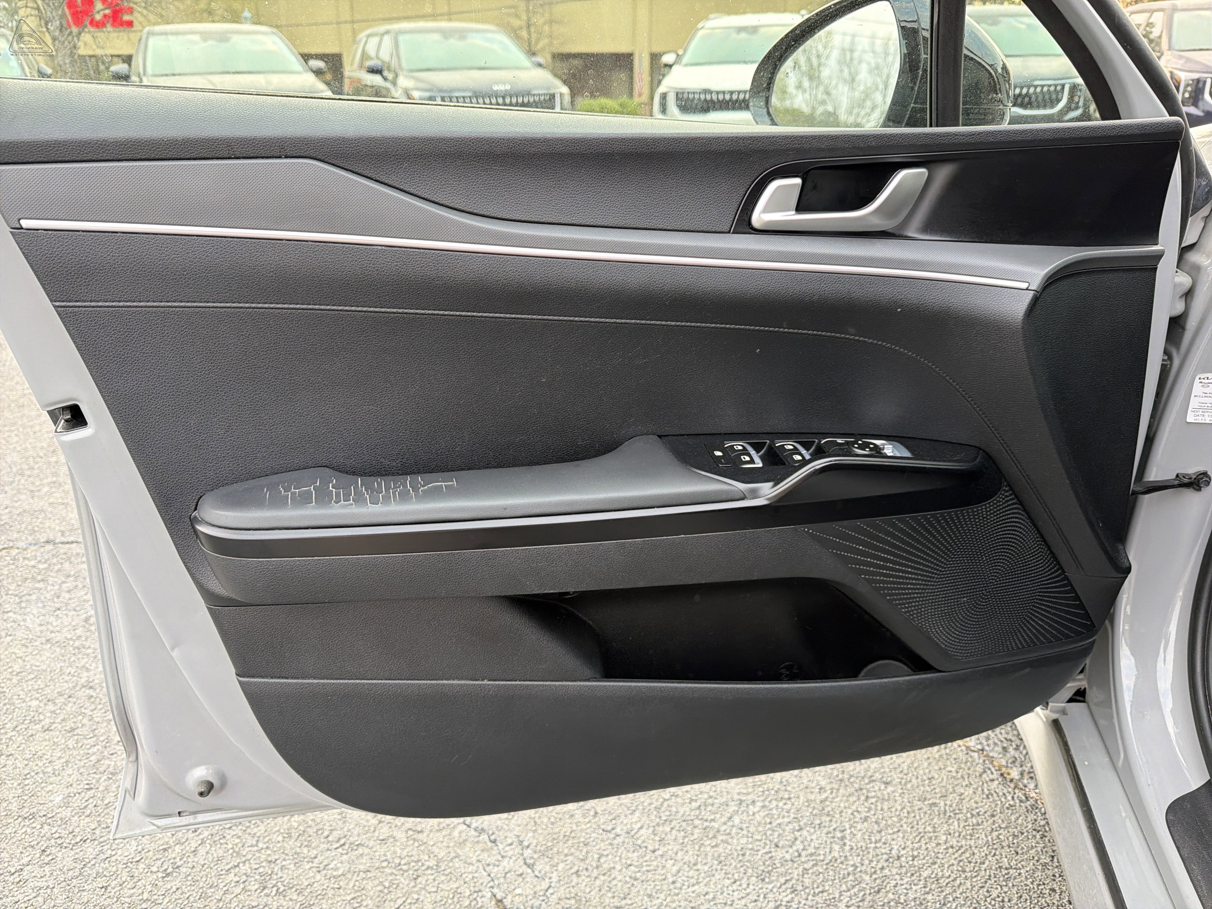 Used 2023 Kia K5 GT-Line image 10