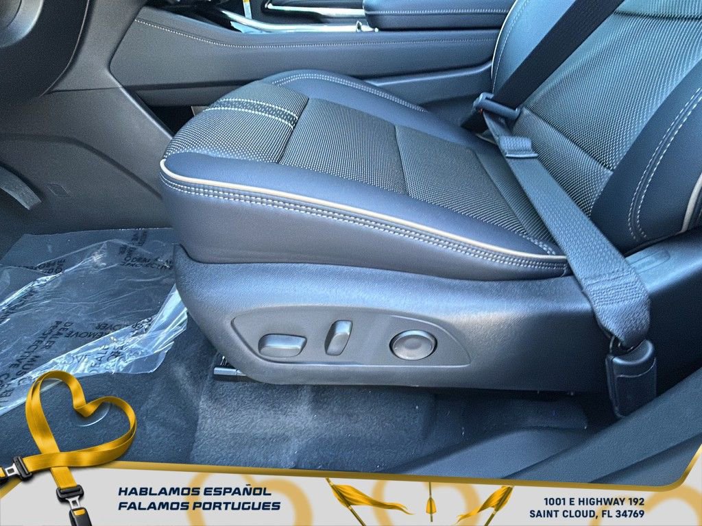 New 2026 Chevrolet Traverse High Country w/ LPO, Floor Liner Package image 16