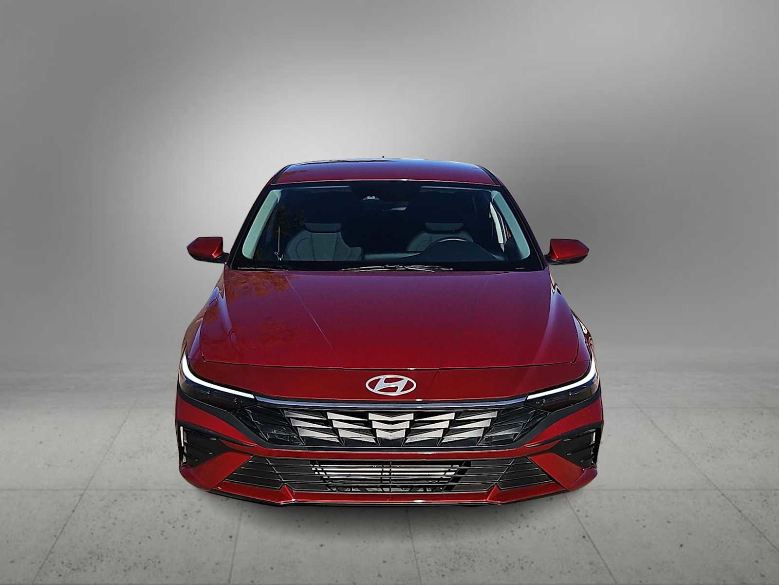 Certified 2025 Hyundai Elantra SE image 3