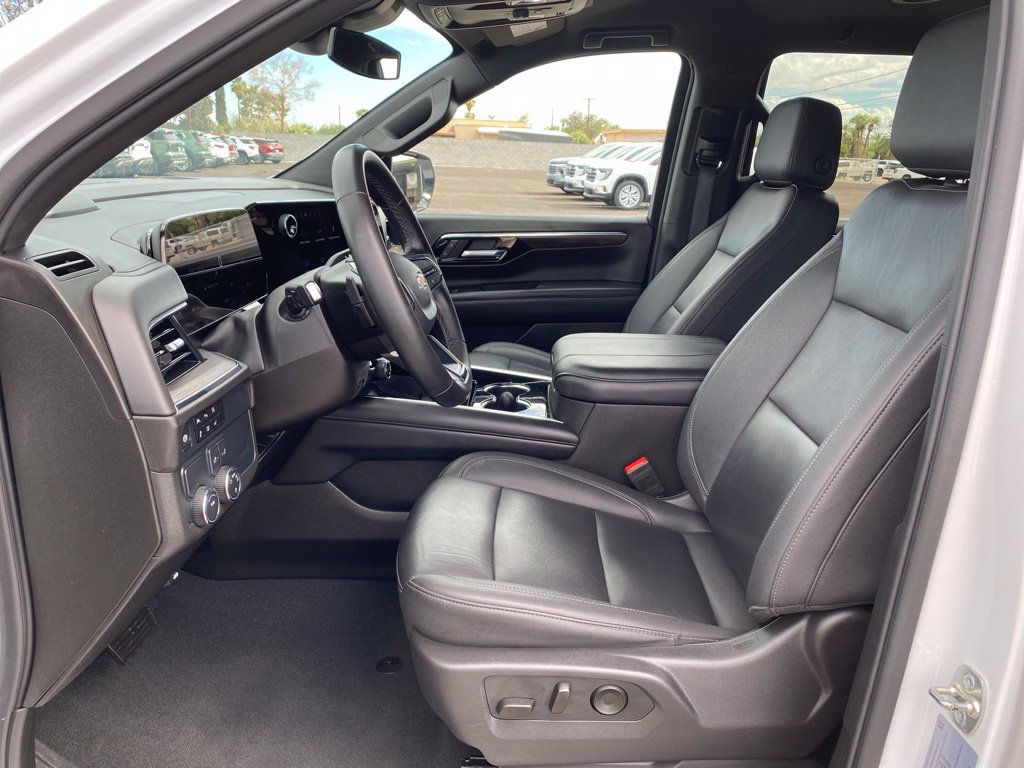 Used 2025 Chevrolet Tahoe LT RWD image 31