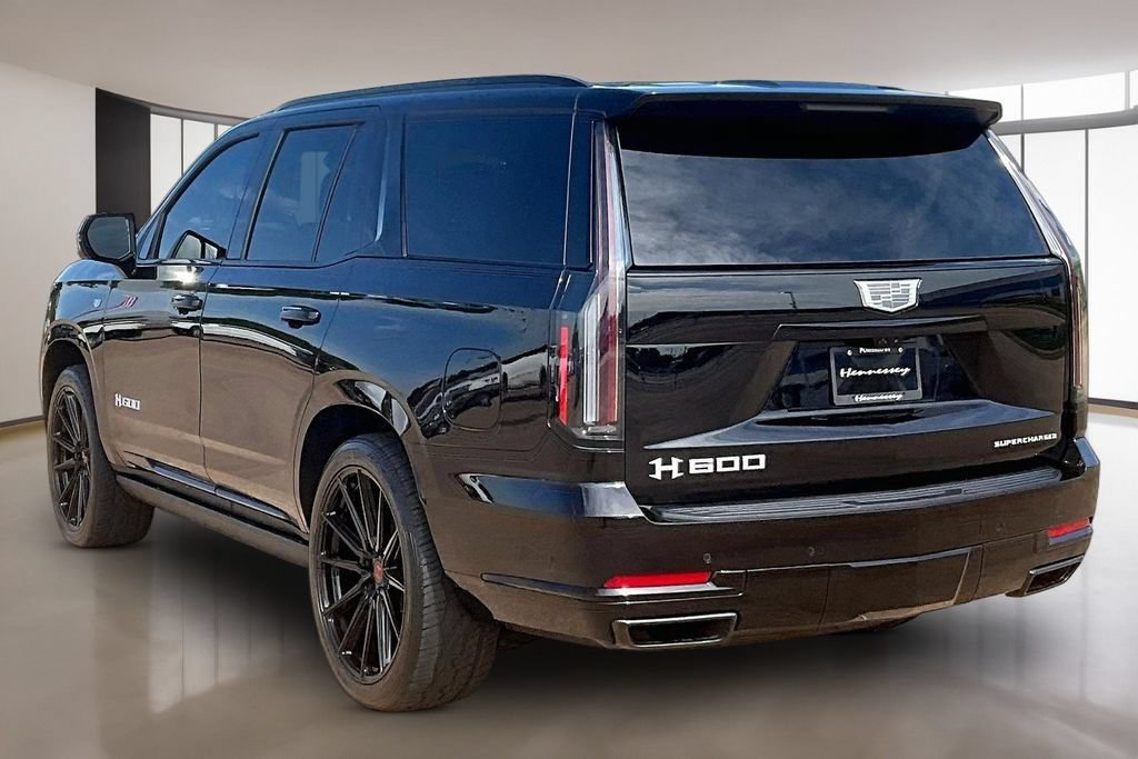 New 2026 Cadillac Escalade Sport w/ Touring Package AWD/4WD image 3