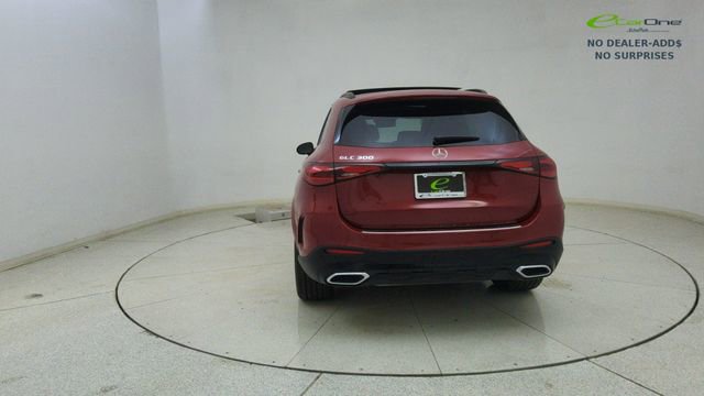 Used 2026 Mercedes-Benz GLC 300 w/ AMG Line image 71