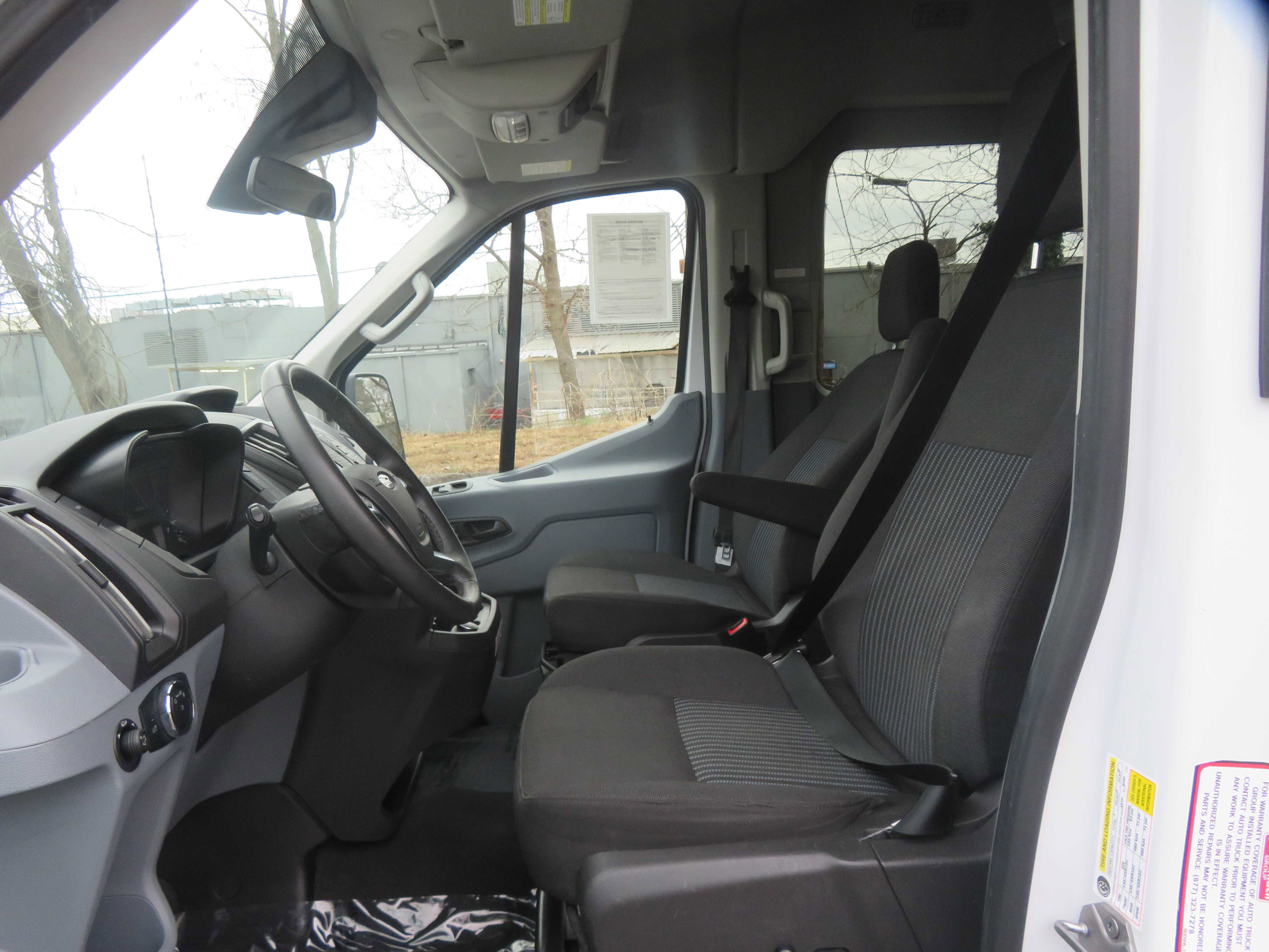 Used 2019 Ford Transit 150 XLT image 15