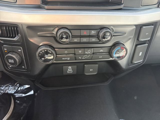 New 2026 Ford F250 XL w/ STX Appearance Package AWD/4WD image 23