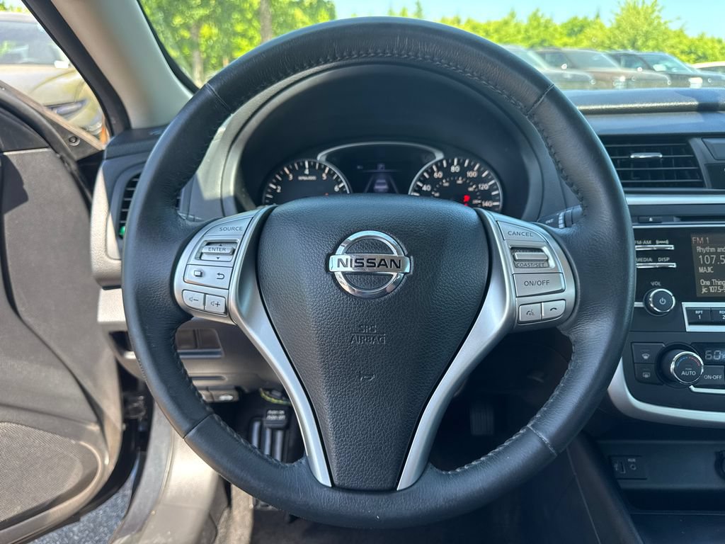 Used 2017 Nissan Altima 2.5 SV FWD image 23
