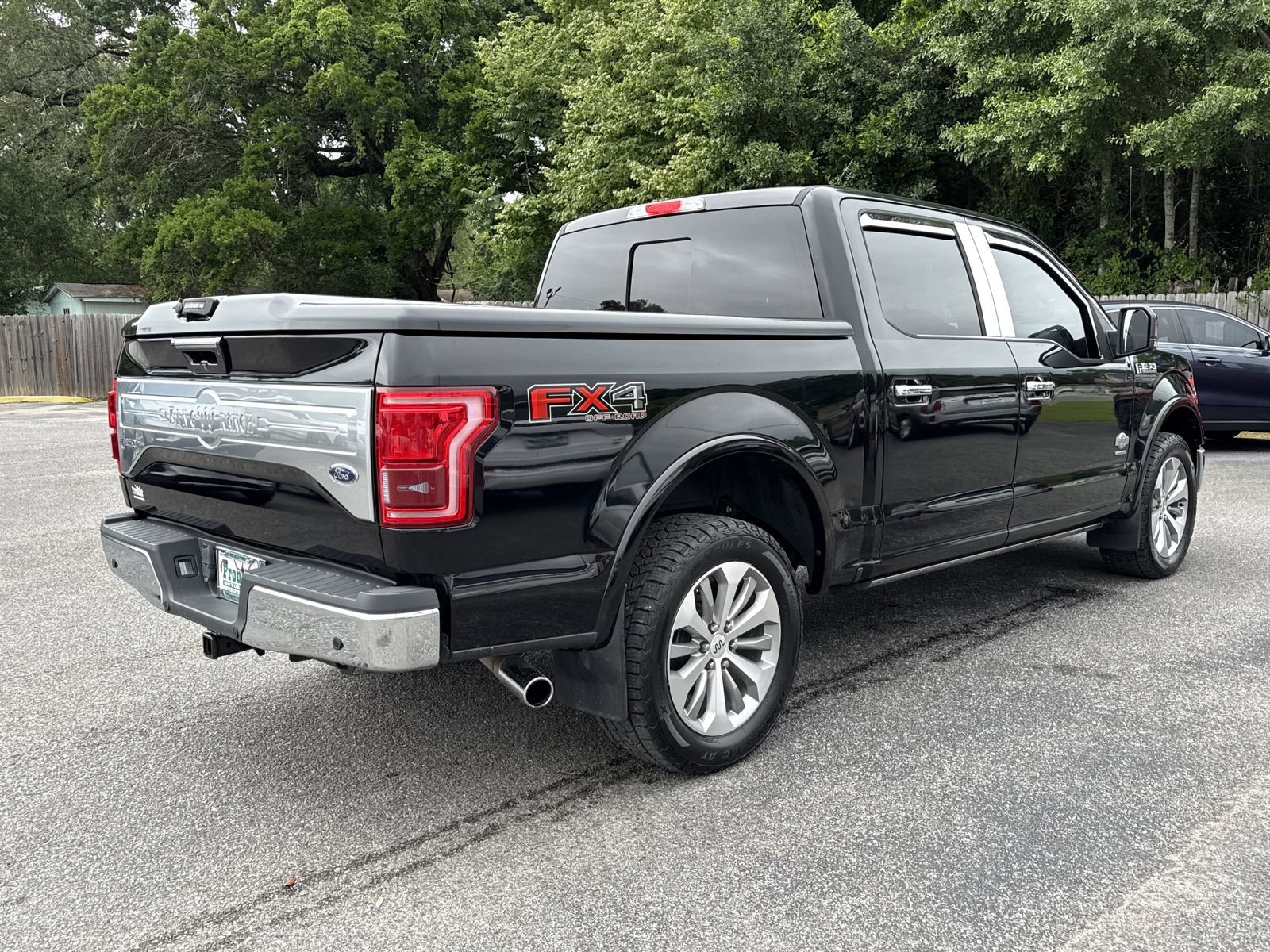 Used 2017 Ford F150 King Ranch w/ Equipment Group 601A Luxury AWD/4WD image 5