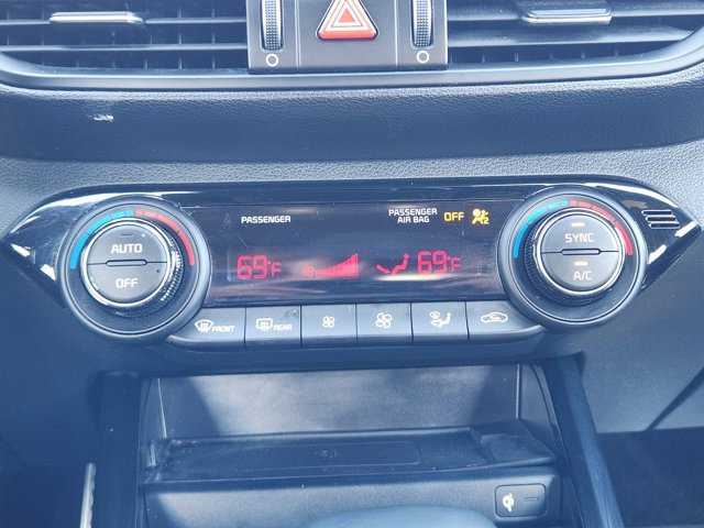 Certified 2022 Kia Forte GT-Line w/ GT-Line Premium Package image 18