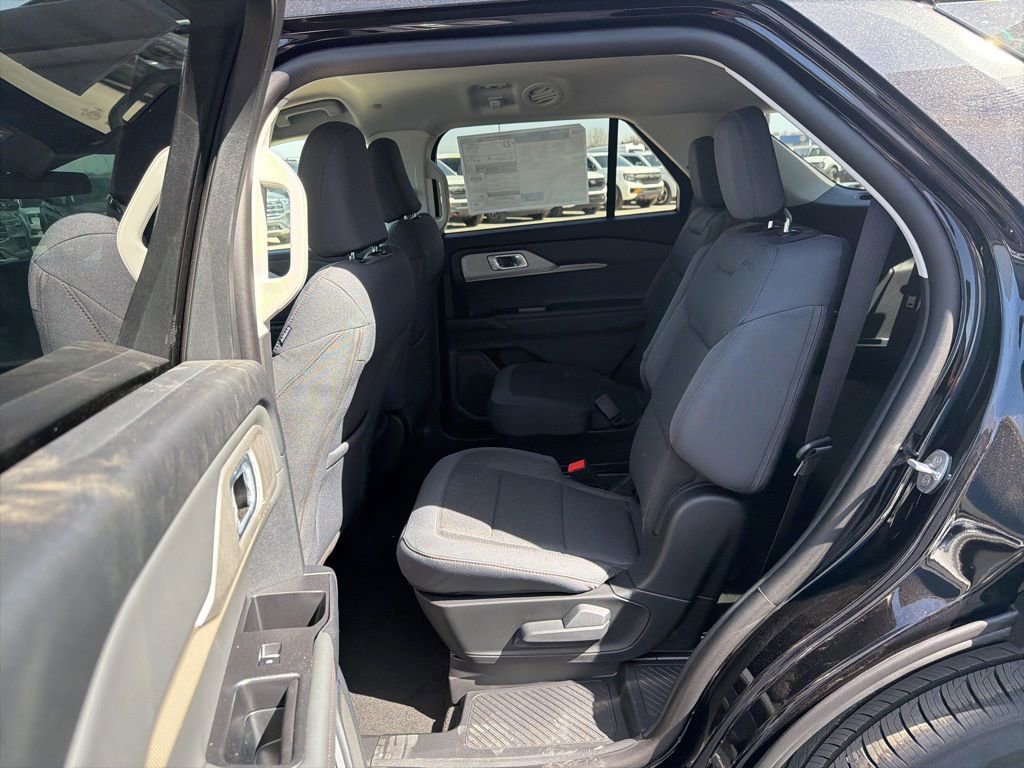 New 2026 Ford Explorer Active AWD/4WD image 19