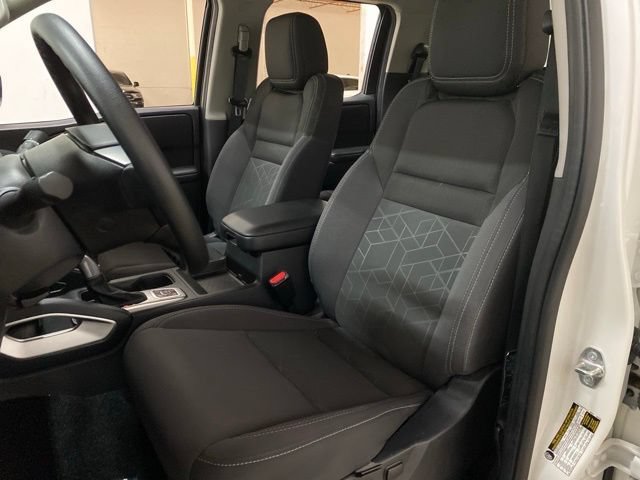 Used 2026 Nissan Frontier SV AWD/4WD image 60