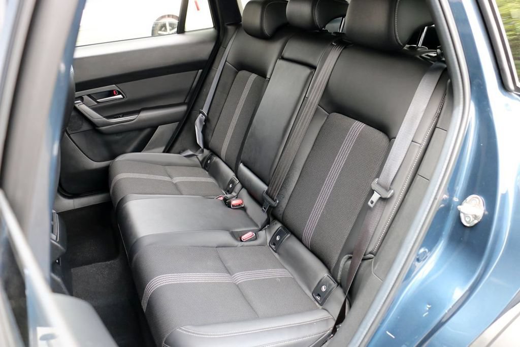 Used 2025 Chevrolet Equinox LT w/ Convenience Package II AWD/4WD image 53