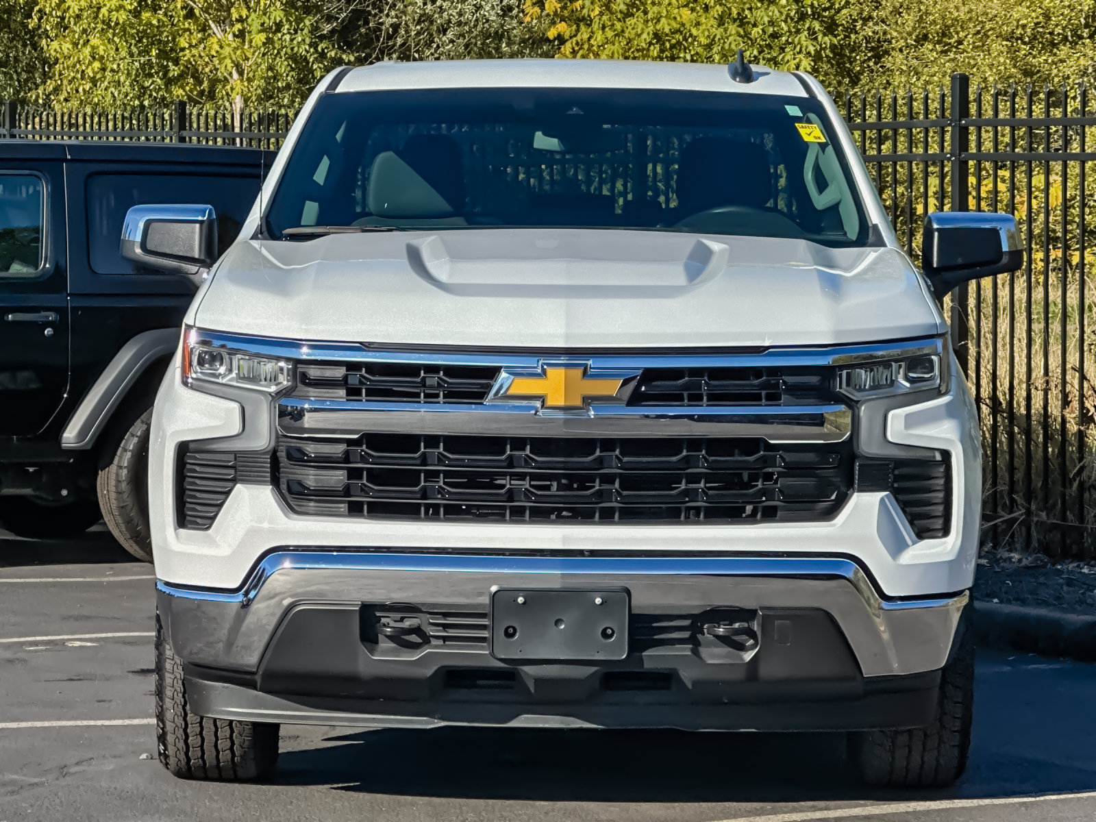 Used 2023 Chevrolet Silverado 1500 LT w/ Protection Package AWD/4WD image 8