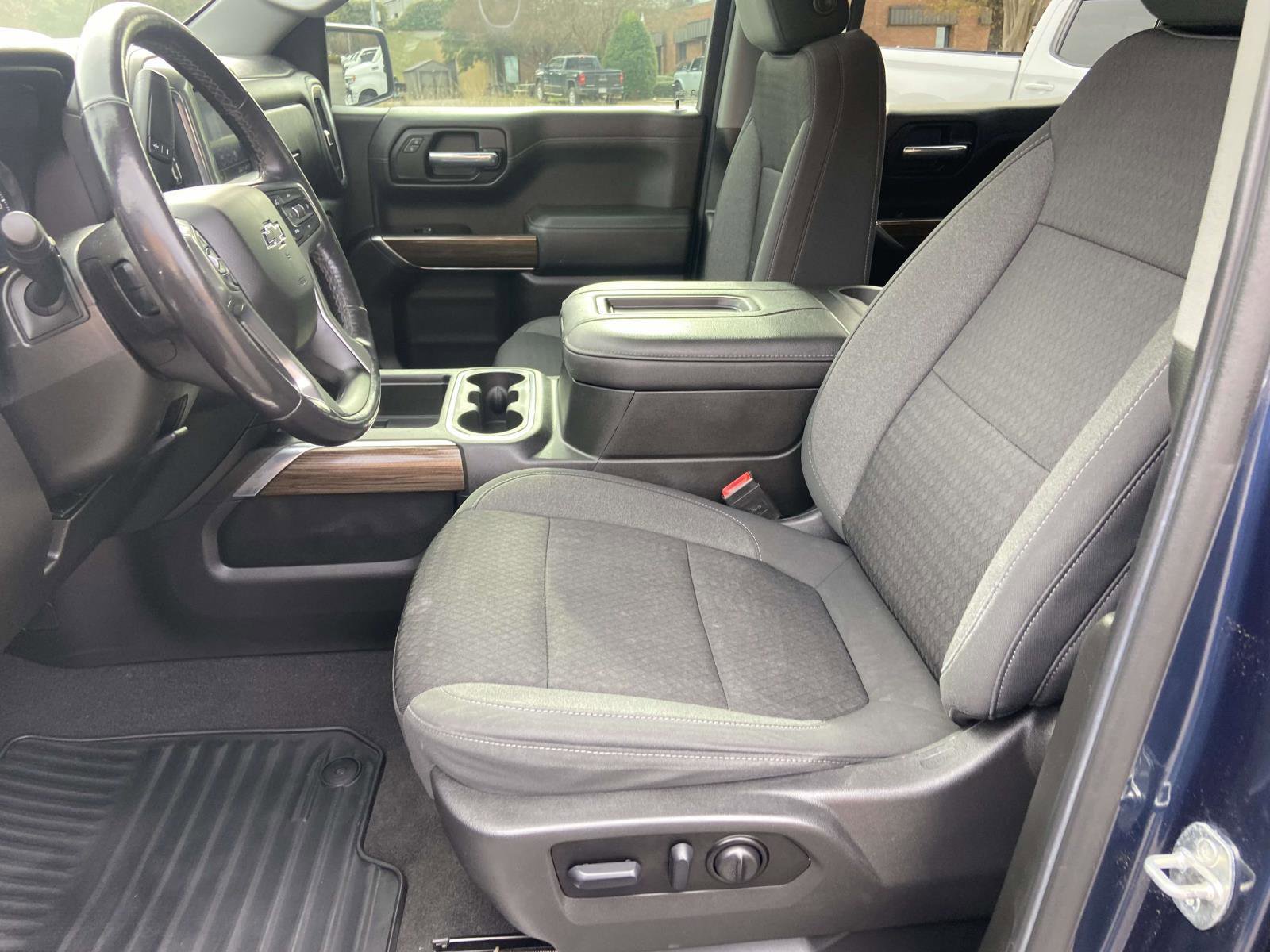 Certified 2022 Chevrolet Silverado 1500 RST image 5