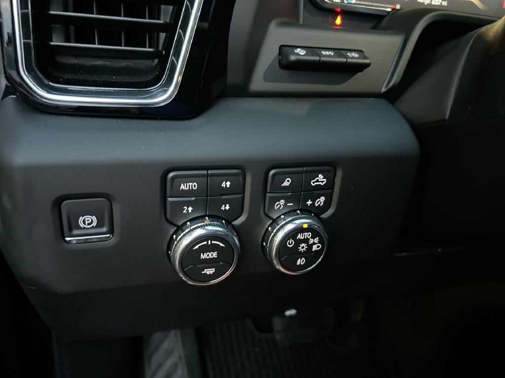 Used 2026 GMC Sierra 1500 Denali Ultimate AWD/4WD image 22