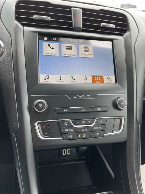 Used 2019 Ford Fusion SE w/ Equipment Group 151A image 44