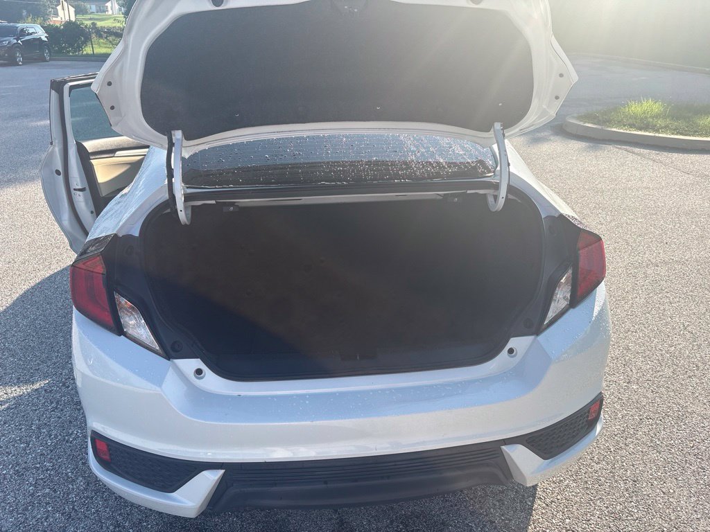 Used 2020 Honda Civic EX image 10