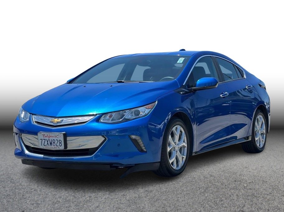 Used 2018 Chevrolet Volt Premier w/ Driver Confidence Package