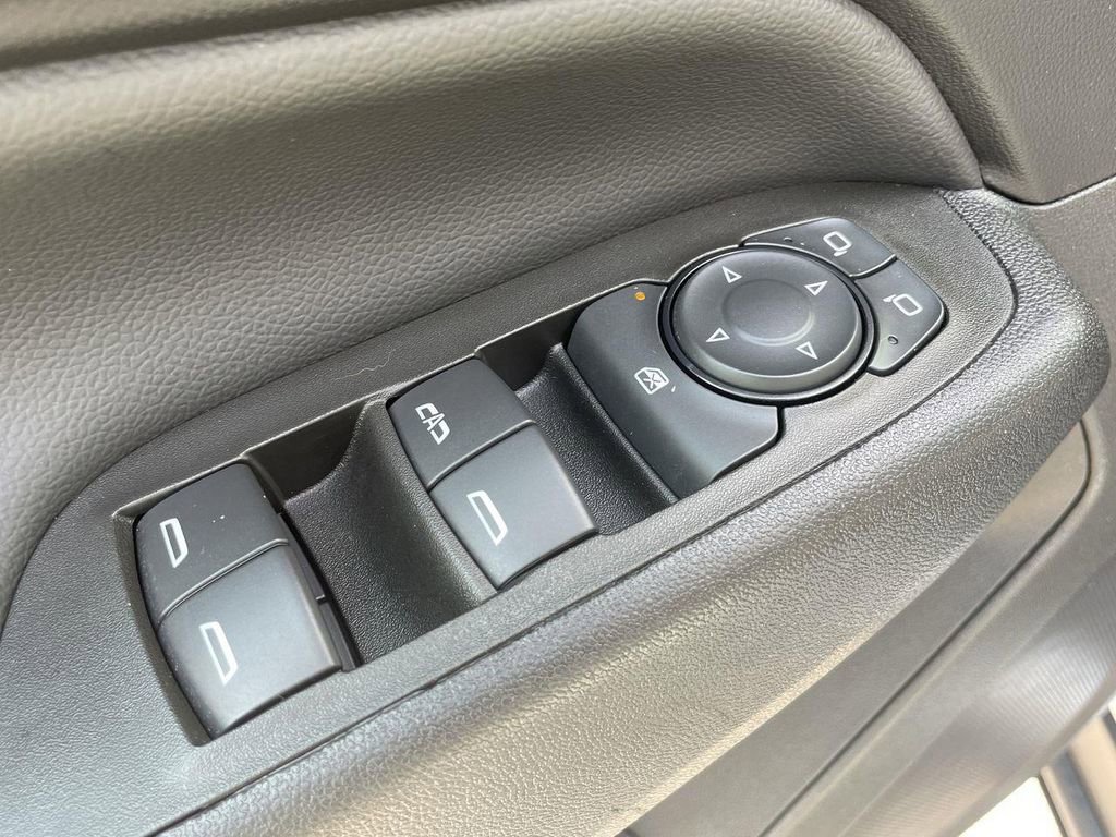 Certified 2024 Chevrolet Equinox LT image 22