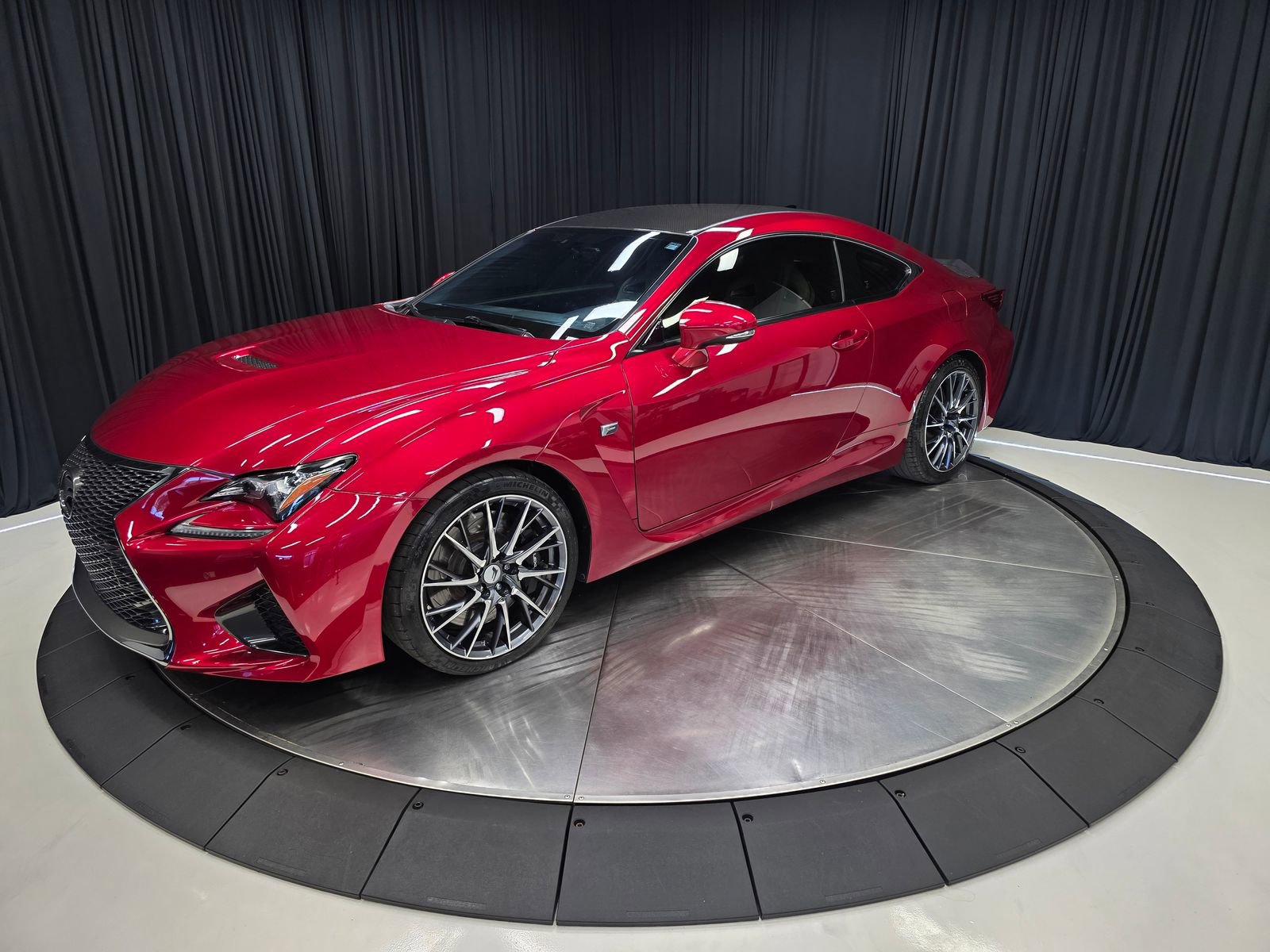 Used 2015 Lexus RC F w/ Performance Package RWD image 8