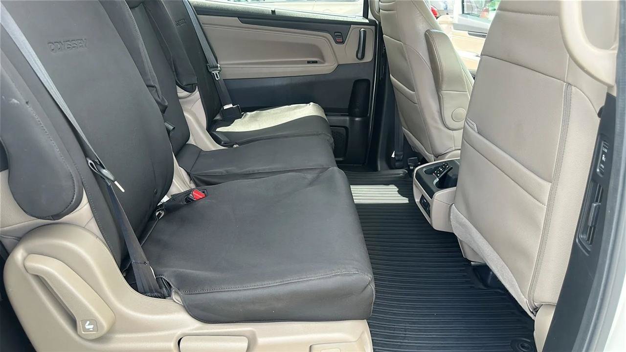 Used 2018 Honda Odyssey Elite image 28