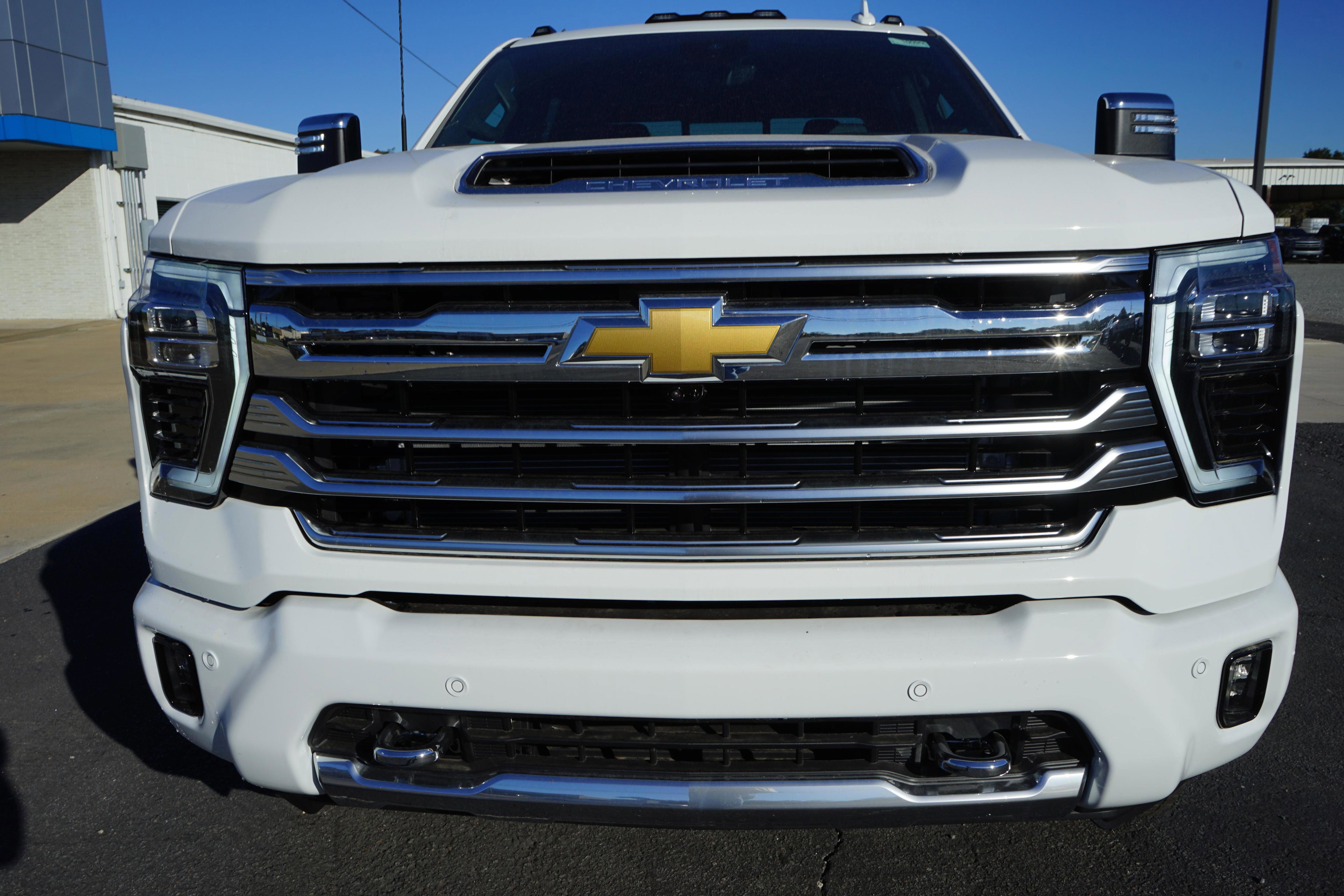 New 2025 Chevrolet Silverado 2500 High Country w/ Technology Package image 8