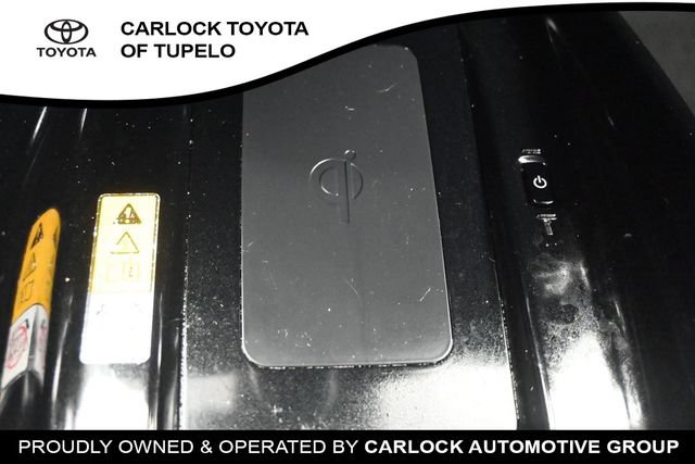 Used 2022 Toyota Prius Prime XLE w/ Protection Package (TMS) FWD image 27