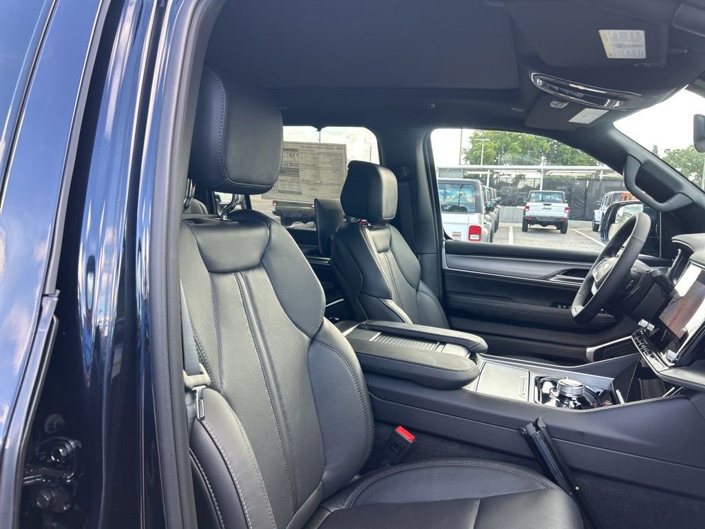 New 2025 Jeep Wagoneer Series II image 22