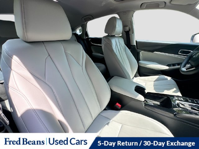 Certified 2025 Acura Integra FWD image 33