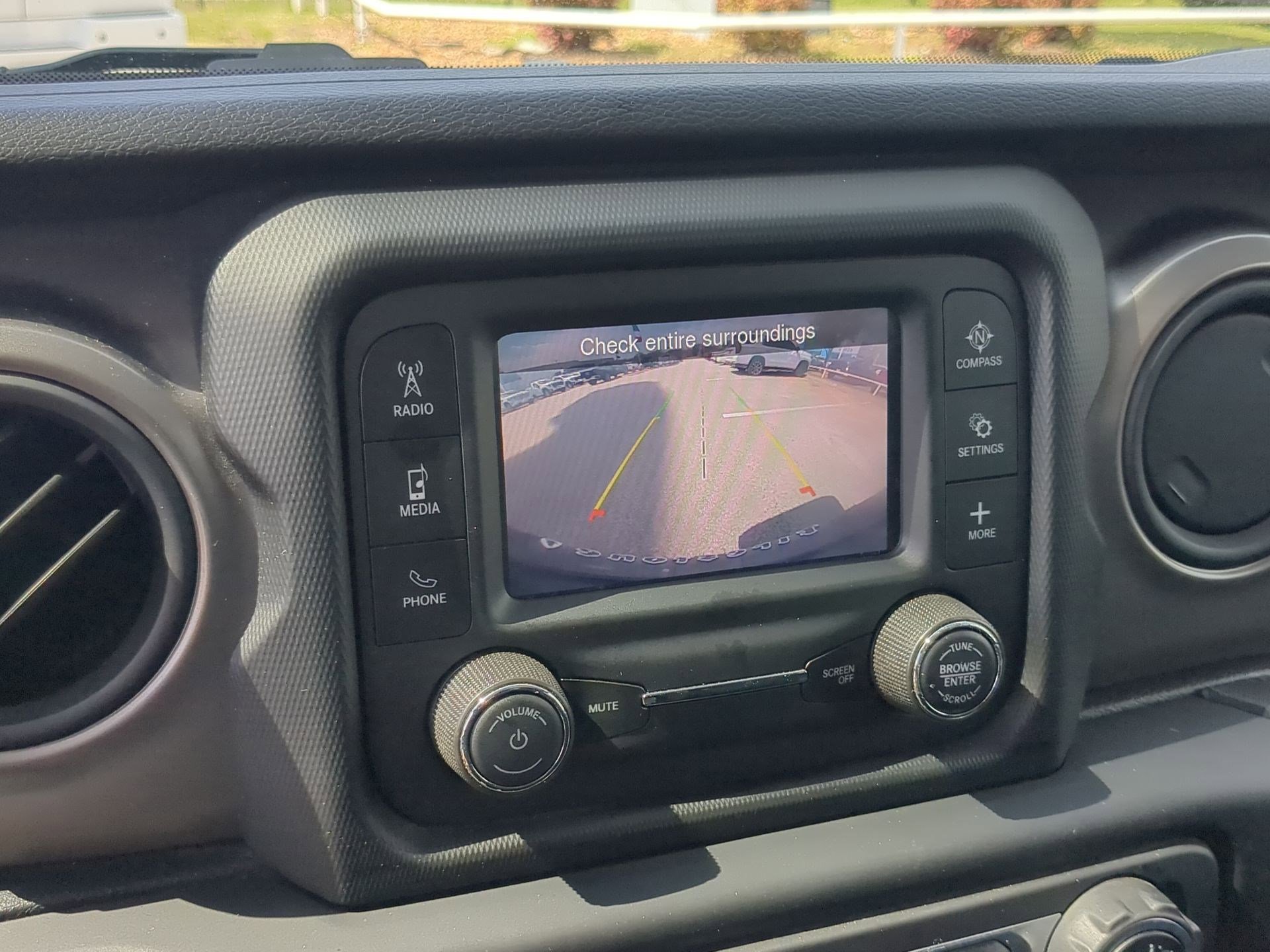 Used 2021 Jeep Wrangler Sport image 18