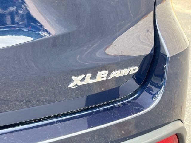 Used 2015 Toyota Highlander XLE AWD/4WD image 36