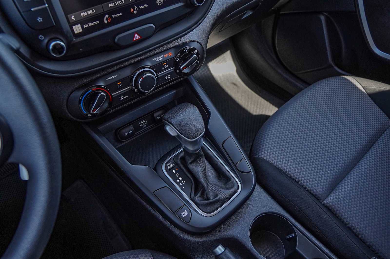 Used 2024 Kia Soul LX image 18