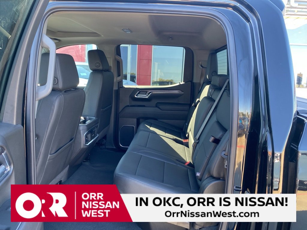 Used 2025 Chevrolet Silverado 1500 LTZ image 16