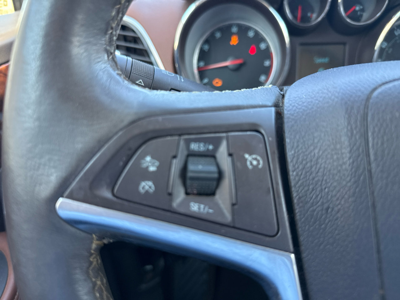 Used 2013 Buick Encore Premium FWD image 24