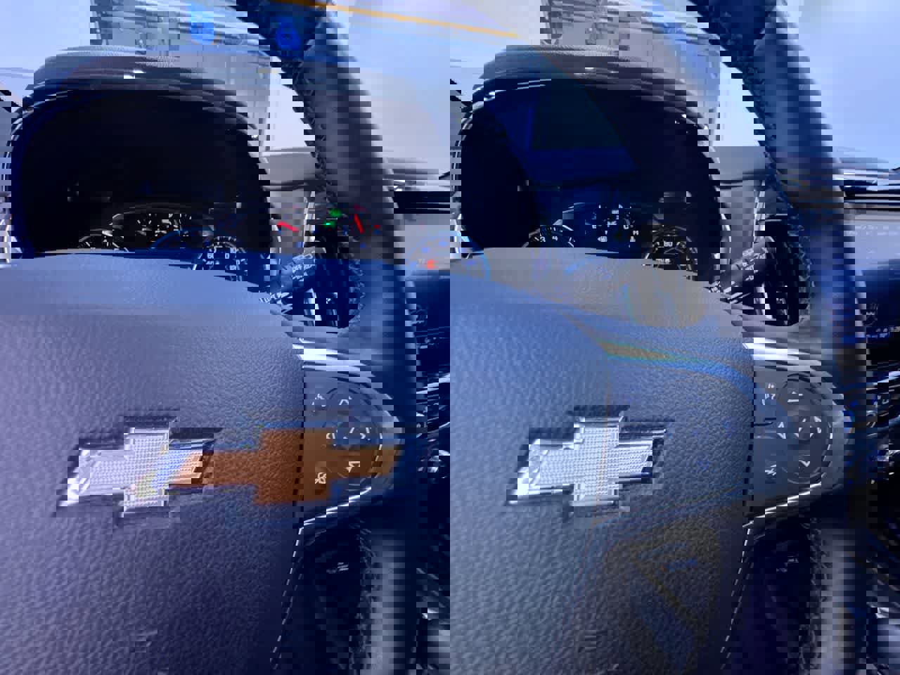 Used 2023 Chevrolet Traverse LT w/ LT Premium Package image 21