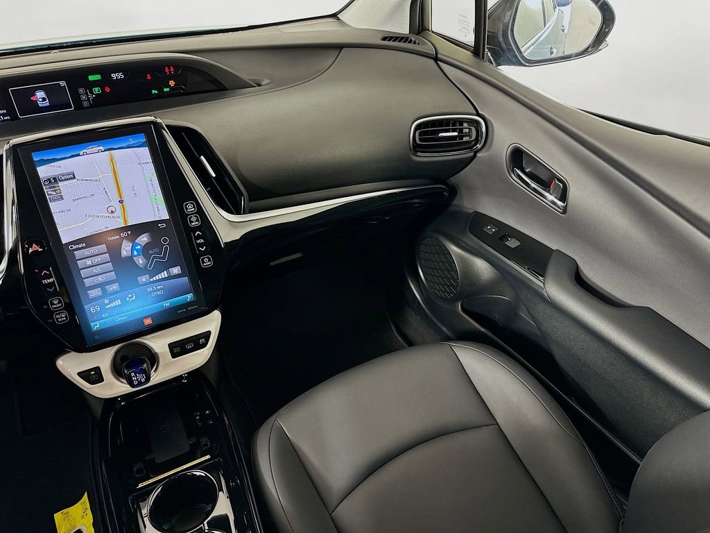 Used 2019 Toyota Prius Prime Premium image 23