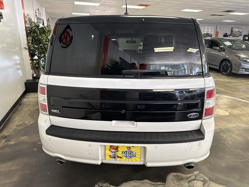 Used 2019 Ford Flex SEL w/ Equipment Group 202A FWD image 6
