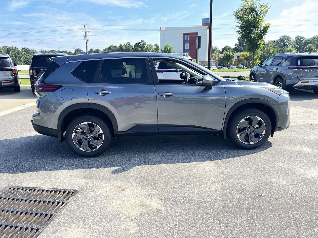 New 2026 Nissan Rogue SV image 2