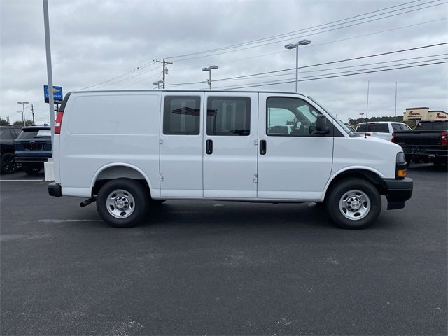 New 2025 Chevrolet Express 2500 w/ Driver Convenience Package image 9